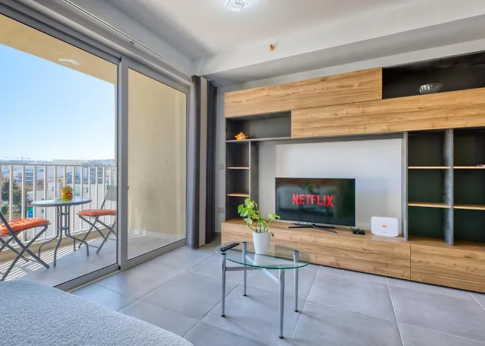 Stunning Heart Of St Julians Sleeps 4 * San Pawl il-Baħar