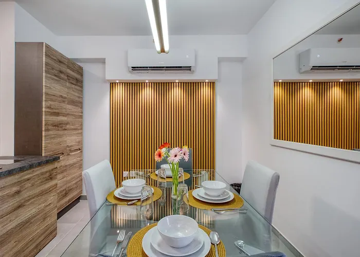 Stunning Heart Of St Julians Sleeps 4 Appartement San Pawl il-Baħar